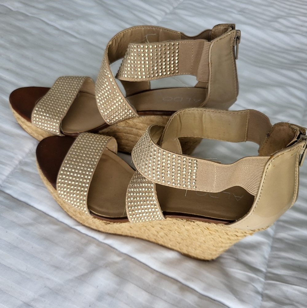 Summer sandals